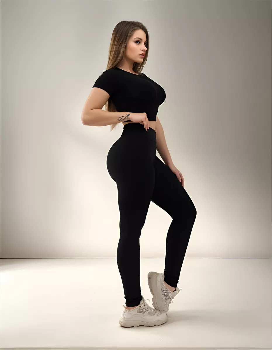 Look esportivo com calça legging plus size